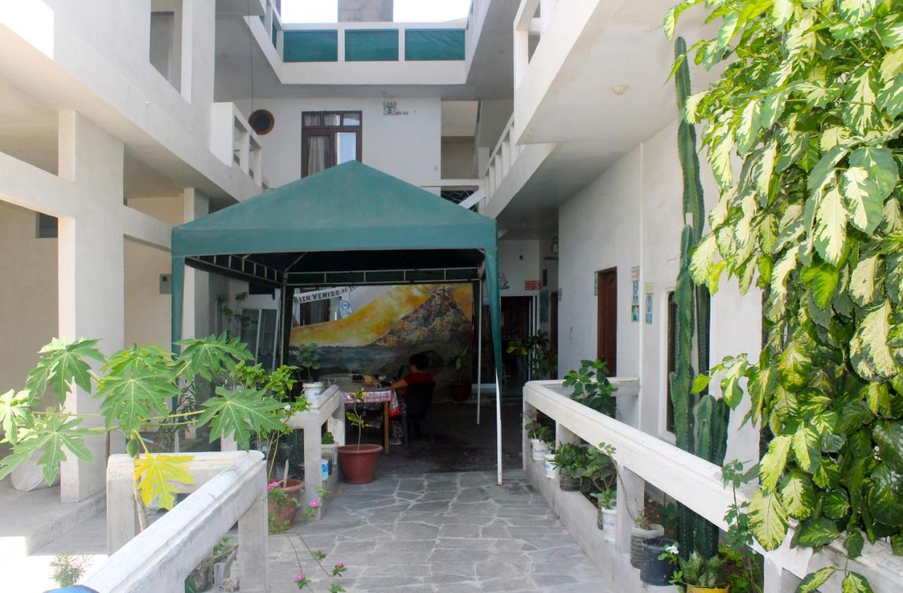 Cielo Azul Galapagos Hotel بْوُرتو فيلاميل المظهر الخارجي الصورة