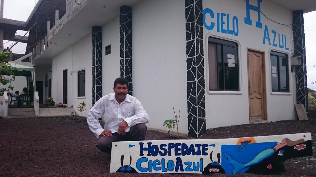 Cielo Azul Galapagos Hotel بْوُرتو فيلاميل المظهر الخارجي الصورة
